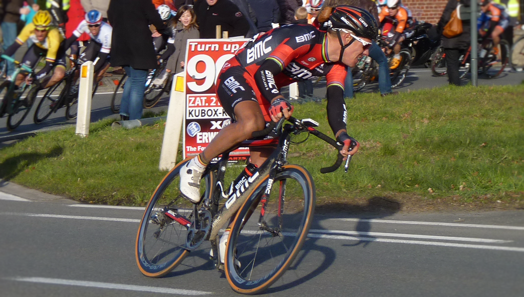 Philippe Gilbert wint GP Pino Cerami